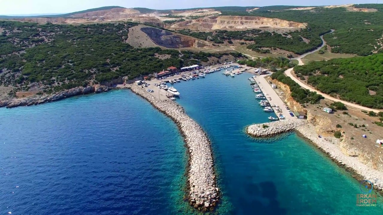 The sea at İbrice on the Gulf of Saros